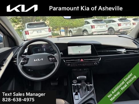 New 2026 Kia Niro EX FWD image 8