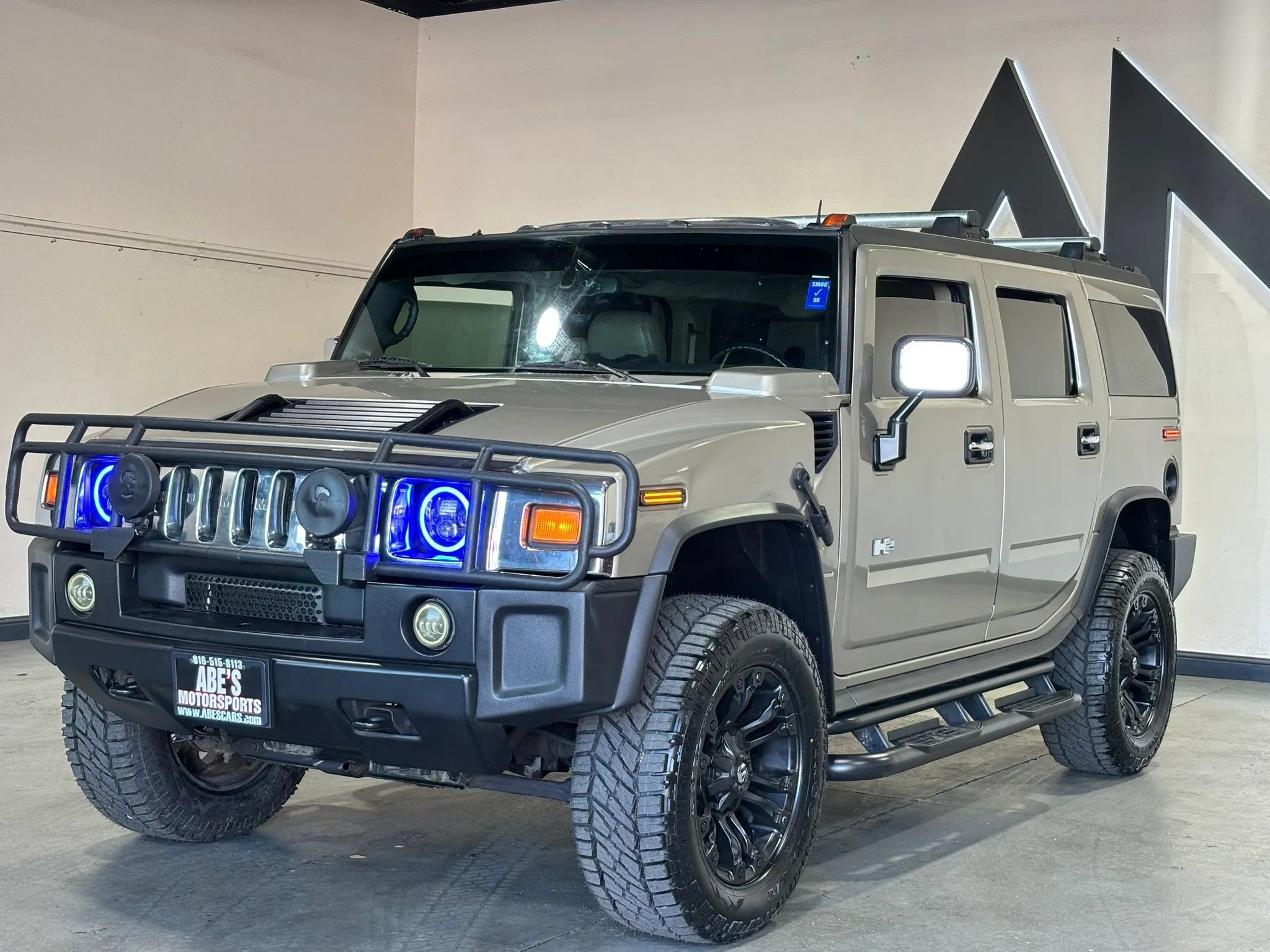 Used 2003 HUMMER H2 w/ Preferred Equipment Group AWD/4WD image 1