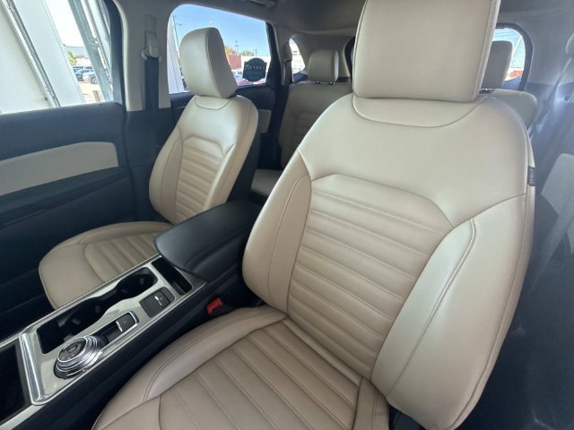 Used 2024 Ford Edge SEL w/ Convenience Package AWD/4WD image 18