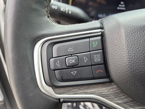 Used 2024 Jeep Wagoneer Series II w/ Flexible Seating Group AWD/4WD image 18