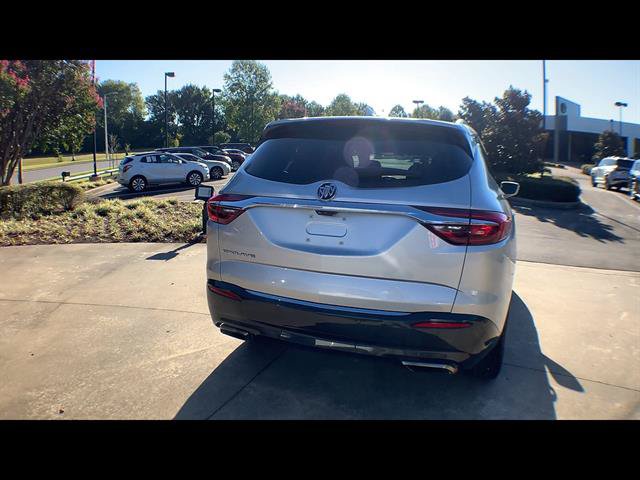 Used 2020 Buick Enclave Essence w/ Sound and Sites Package FWD image 7