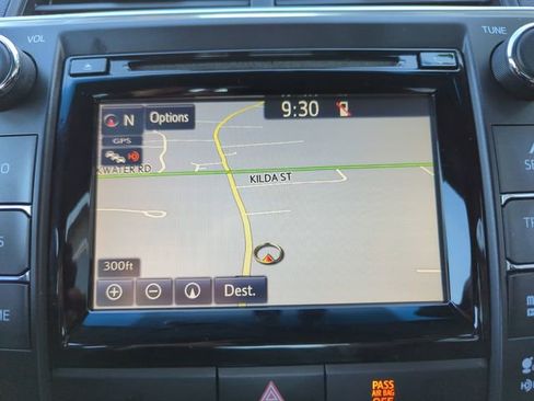 Used 2015 Toyota Camry XLE image 25