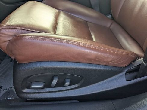 Used 2015 Cadillac XTS Luxury w/ Driver Awareness Package FWD image 9