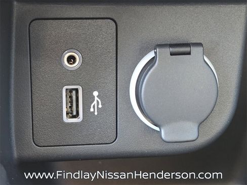 New 2025 Nissan Kicks Play S image 13