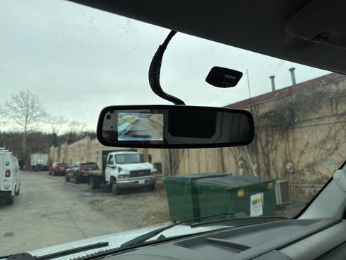 Used 2021 Ford E-350 and Econoline 350 Super Duty w/ Power Windows & Locks Group image 25