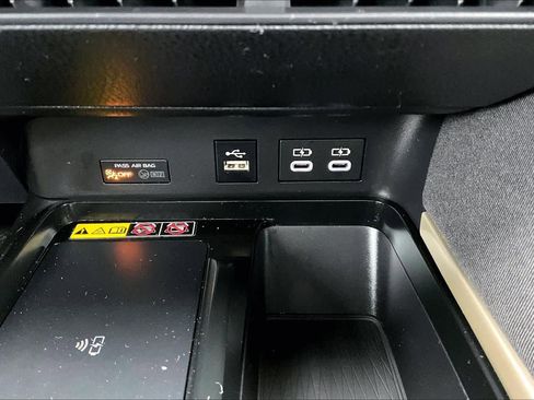 Certified 2025 Toyota Camry LE image 33