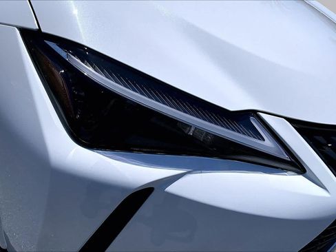 New 2026 Lexus UX 300h AWD image 21