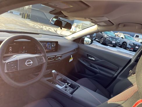 New 2026 Nissan Sentra SR image 24