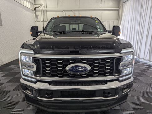 Used 2024 Ford F350 4x4 SuperCab DRW Super Duty image 4