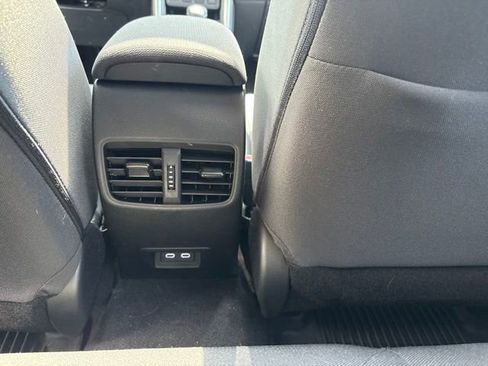 Used 2024 Toyota Corolla Cross LE w/ Moonroof Package AWD/4WD image 29