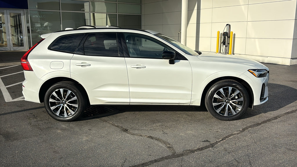 Certified 2024 Volvo XC60 B5 Core w/ Protection Package Premier AWD/4WD image 27