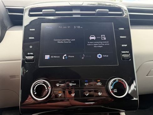 Used 2022 Hyundai Tucson SE FWD image 19