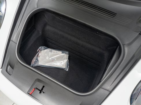 Used 2023 Porsche 911 Carrera GTS RWD image 19