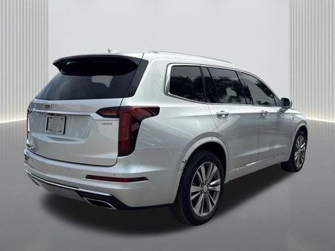 Used 2020 Cadillac XT6 Premium Luxury image 5