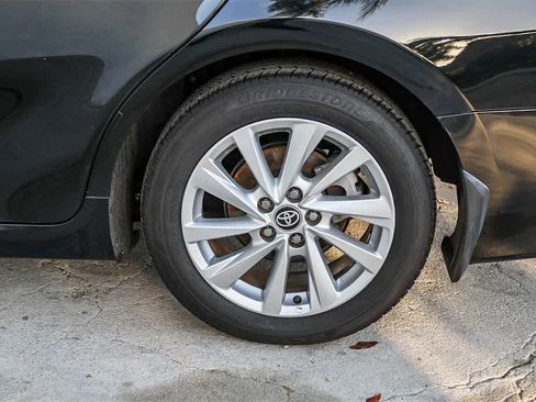 Used 2023 Toyota Camry LE image 10