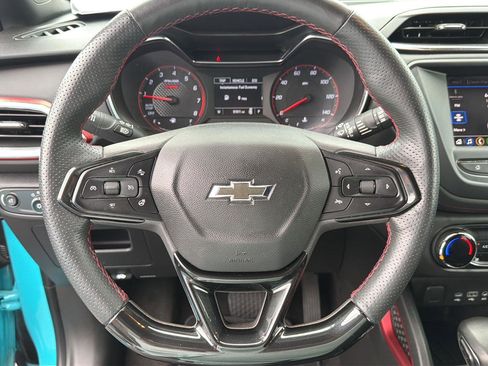 Used 2022 Chevrolet TrailBlazer RS FWD image 19