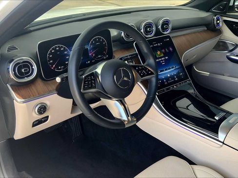Certified 2022 Mercedes-Benz C 300 Sedan w/ Exclusive Trim Package image 17