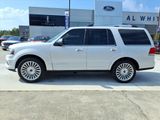 Used 2017 Lincoln Navigator Reserve image 2