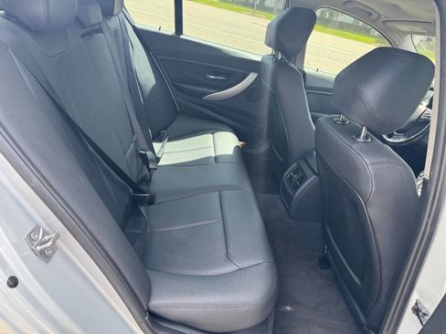Used 2014 BMW 320i Sedan image 17