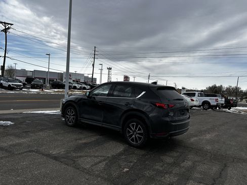 Used 2017 MAZDA CX-5 Grand Touring w/ Premium Package image 3
