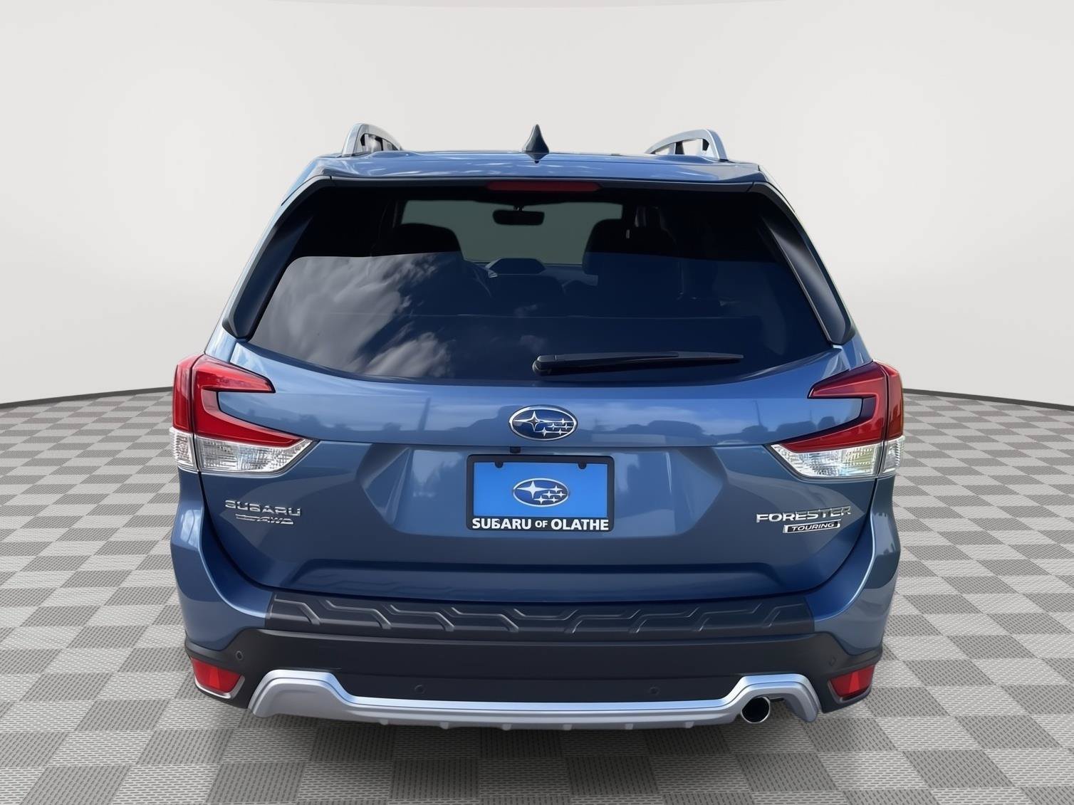 Certified 2024 Subaru Forester Touring w/ Convenience Package AWD/4WD image 14