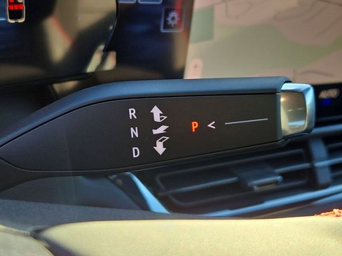 New 2026 Chevrolet Equinox EV RS image 15