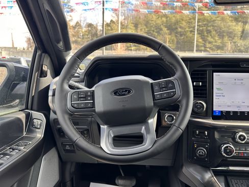 New 2025 Ford F150 Lariat w/ Equipment Group 502A High image 9