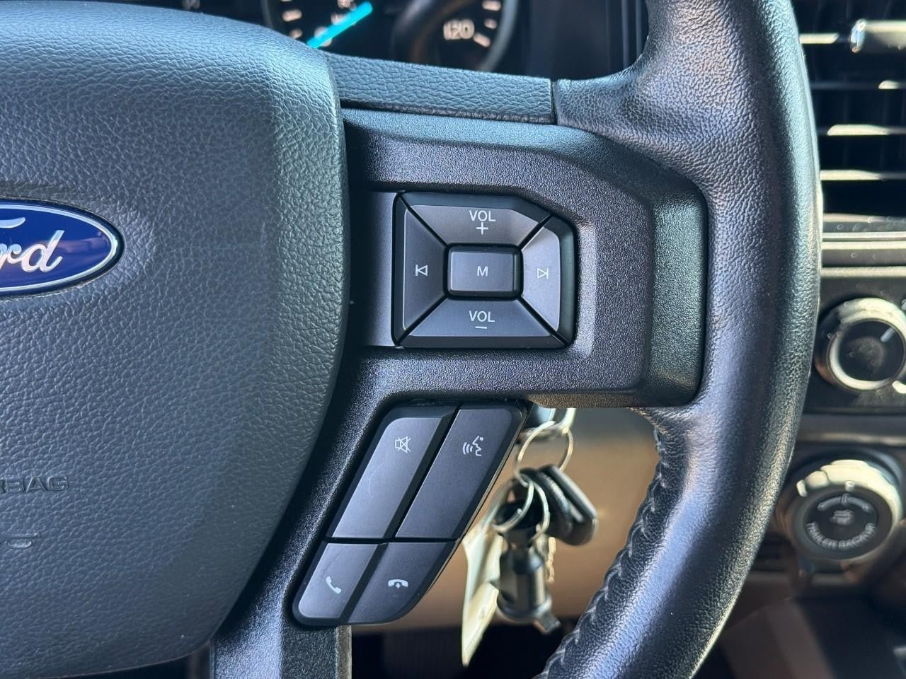 Used 2020 Ford F150 XLT w/ Equipment Group 302A Luxury AWD/4WD image 19