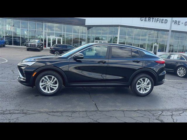 Used 2024 Buick Envista Preferred w/ Convenience I Package FWD image 5