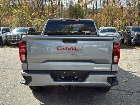 New 2026 GMC Sierra 1500 Elevation image 4