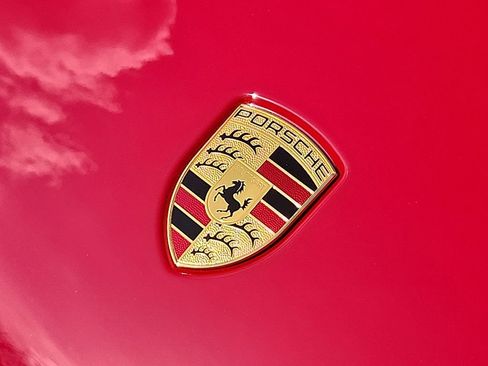 New 2026 Porsche Macan GTS image 26