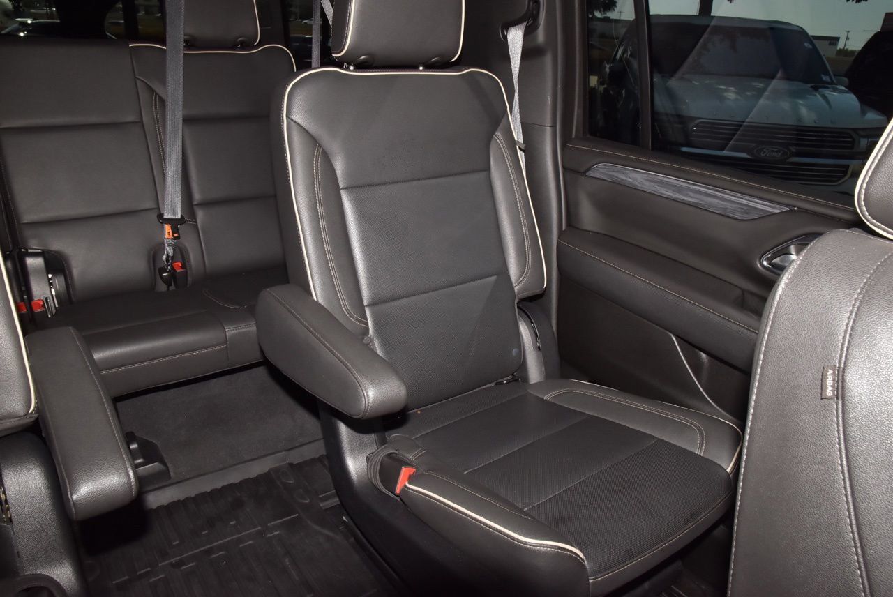 Used 2023 GMC Yukon XL SLT RWD image 22