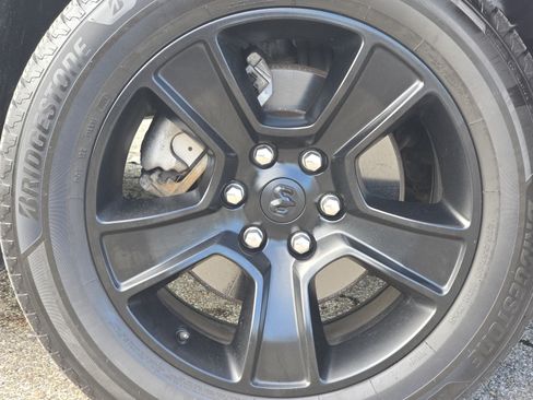 Used 2022 RAM 1500 Big Horn AWD/4WD image 14