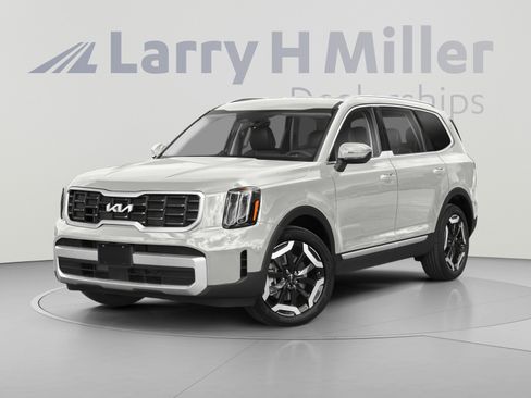 Used 2023 Kia Telluride S FWD image 1