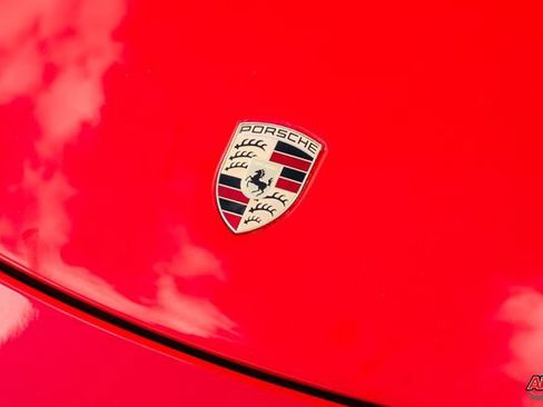 Used 2018 Porsche 718 Cayman RWD image 24