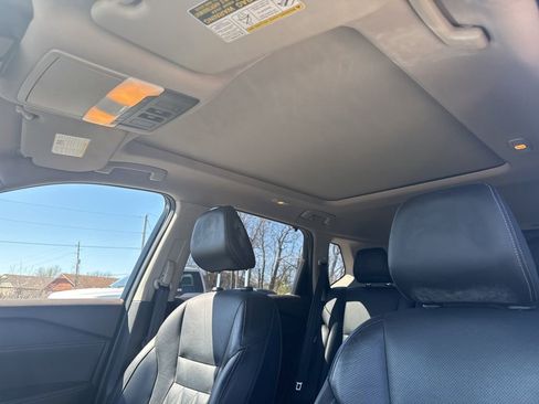 Used 2021 Nissan Rogue Platinum image 14