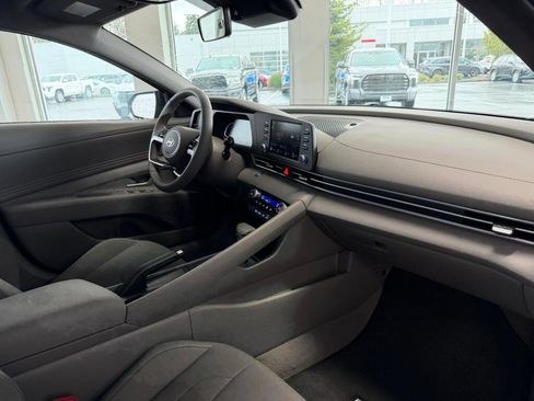 New 2026 Hyundai Elantra Sport FWD image 44