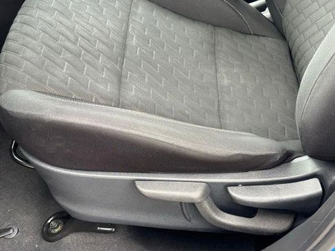 Used 2021 Nissan Kicks S FWD image 16