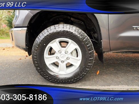 Used 2020 Toyota Tundra SR5 w/ SR5 Upgrade Package image 36