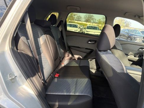 Used 2023 Nissan Rogue SV AWD/4WD image 47