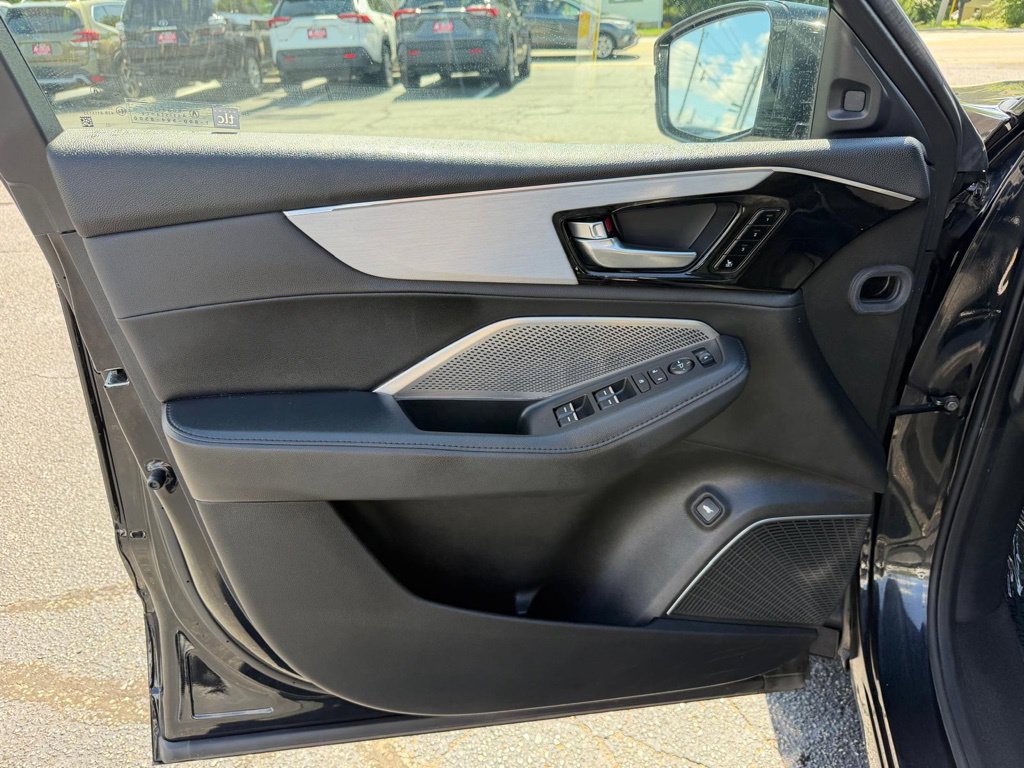 Used 2024 Acura MDX SH-AWD image 14
