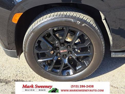 Used 2022 GMC Yukon Denali AWD/4WD image 4