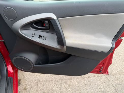 Used 2012 Toyota RAV4 4WD w/ Value Pkg image 20