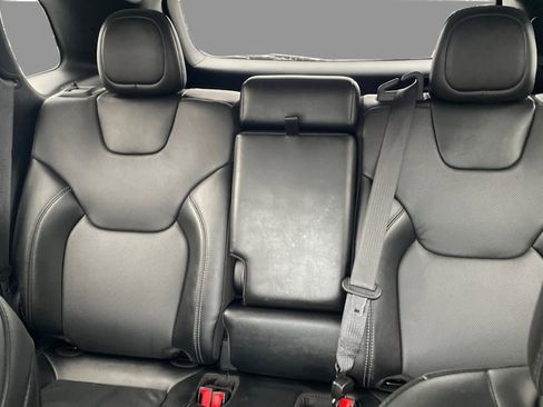 Used 2023 Jeep Cherokee Altitude Lux image 14