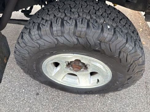 Used 1994 Toyota Land Cruiser image 5