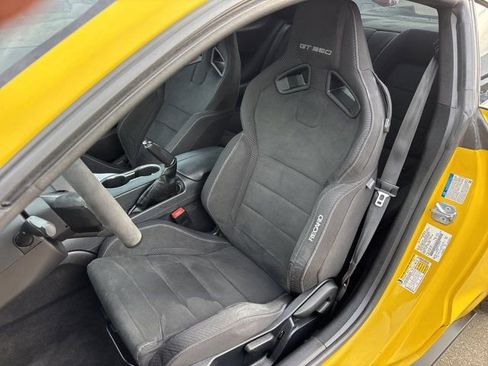 Used 2018 Ford Mustang Shelby GT350 image 17