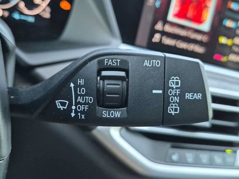 Used 2023 BMW X5 xDrive45e w/ Climate Comfort Package AWD/4WD image 28