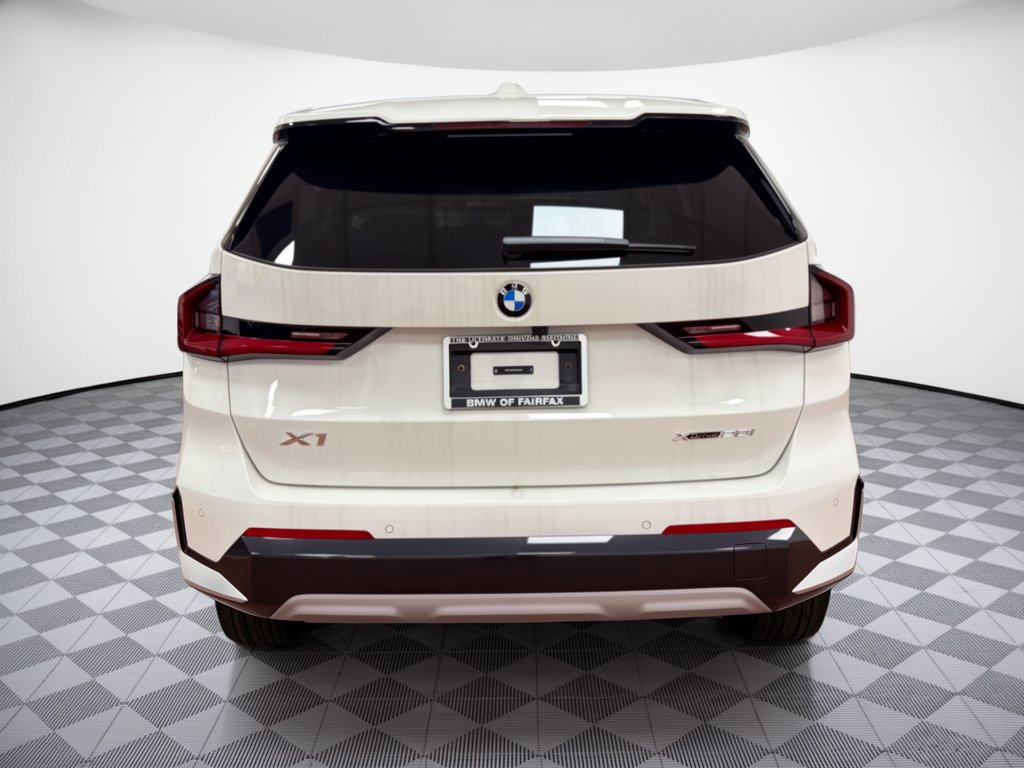 Used 2026 BMW X1 xDrive28i w/ Technology Package AWD/4WD image 11
