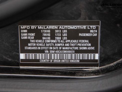 Used 2025 McLaren 750S Spider RWD image 38