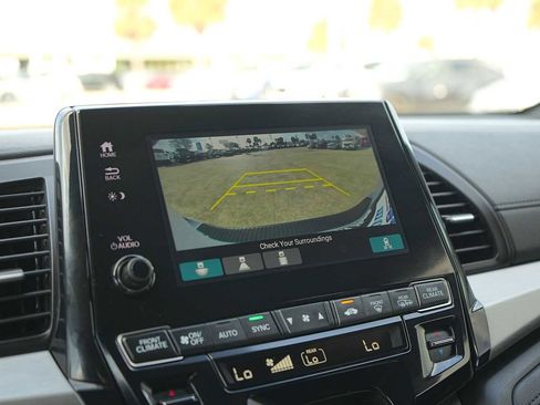 Used 2023 Honda Odyssey Sport image 22